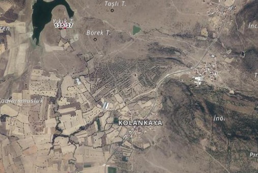 UŞAK EŞME KOLANKAYA KÖYÜNDE 4.269 M² TARLA - UŞAK EŞME fotoğraf 3